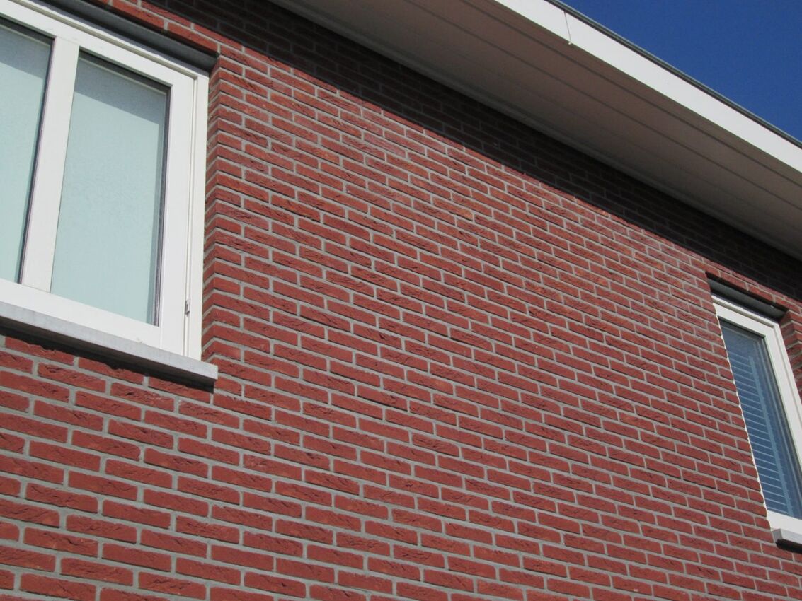 Gevelsteen handvorm waalformaat dommelrood 100x50x210mm