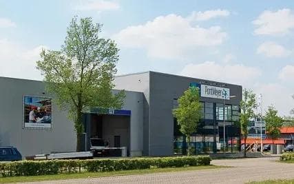 tilburg-pontmeyer-pand-bouwmaterialen-hout-plaatmateriaal-11zon