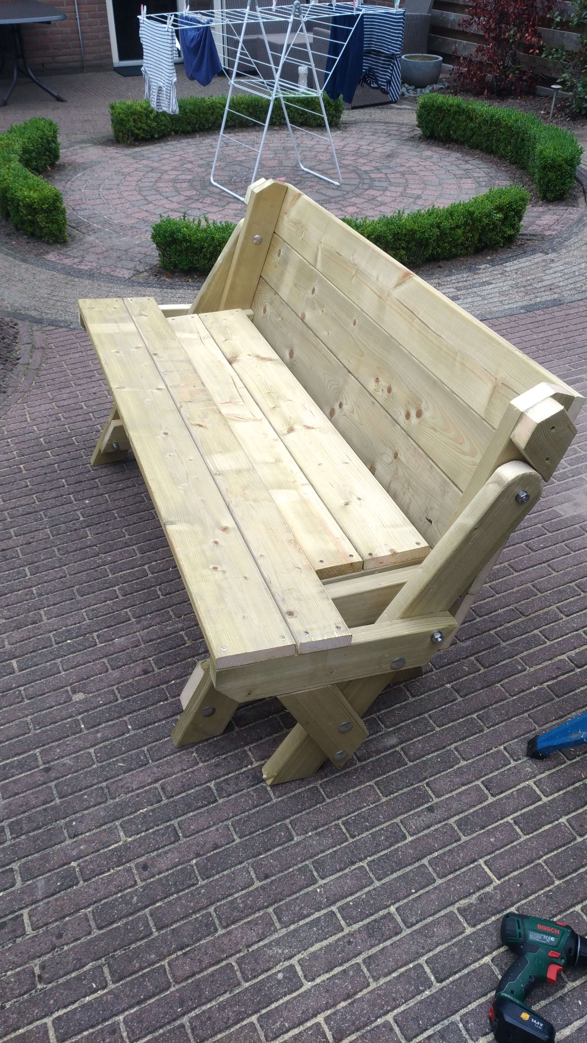 tuinwedstrijd bank Marcel Brinkhof